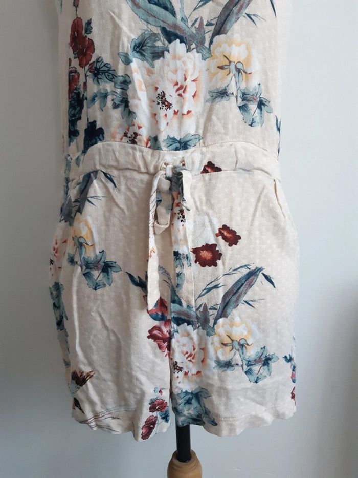 Combinaison short fleurs Alyssa T42 - photo numéro 3