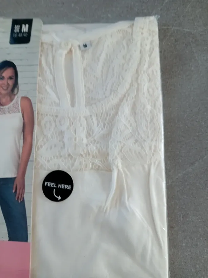 Débardeur taille M Blanc - photo numéro 3