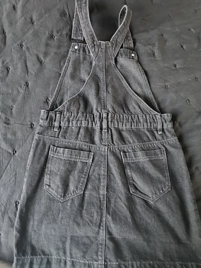 Robe salopette - photo numéro 2