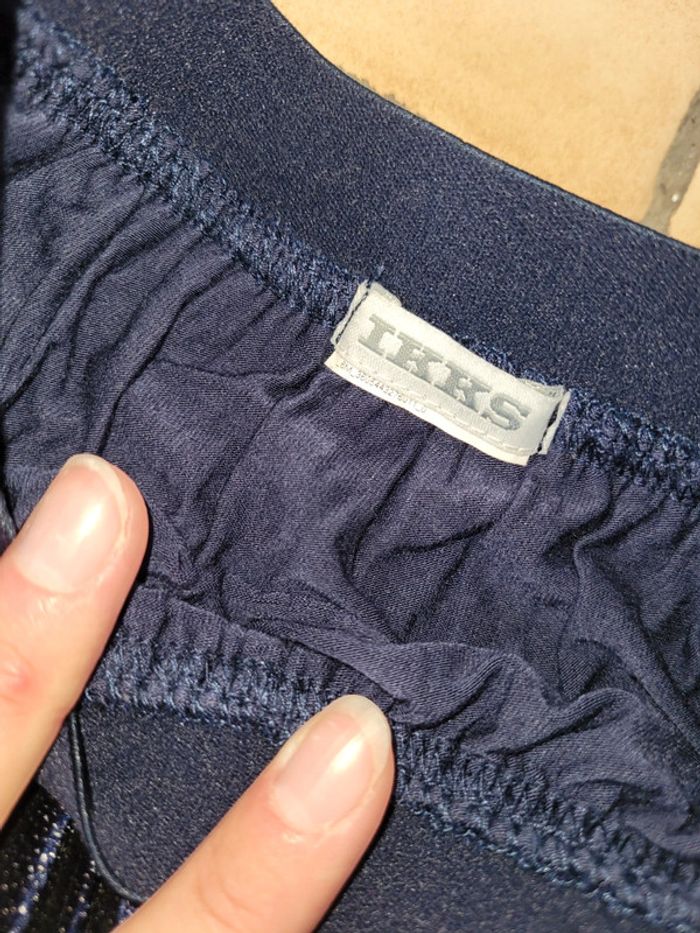 Jupe bleu marine et pailletés idéal fête 6 mois - photo numéro 2