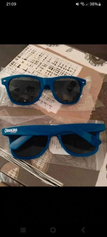 Lot 2 paires lunettes soleil Marque ORANGINA protection UV400 CE bleues