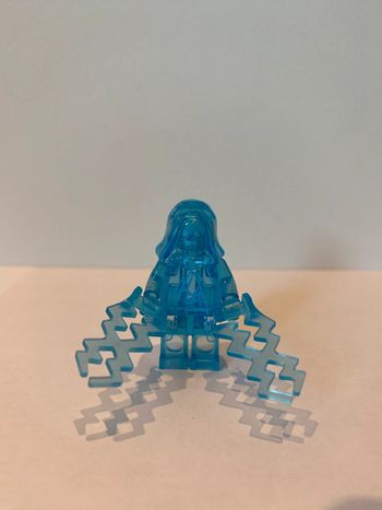 Figurine type lego l’hologramme de Palpatine. Star Wars.