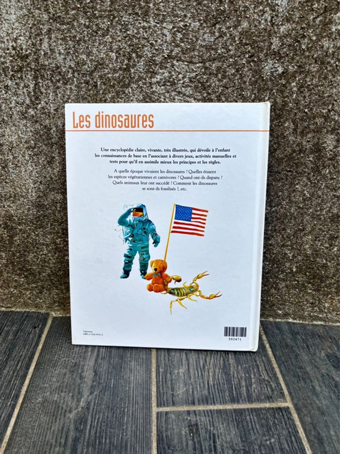 Livre Ma première encyclopédie : Les dinosaures pour les Enfants à partir de 6-10ans - photo numéro 2