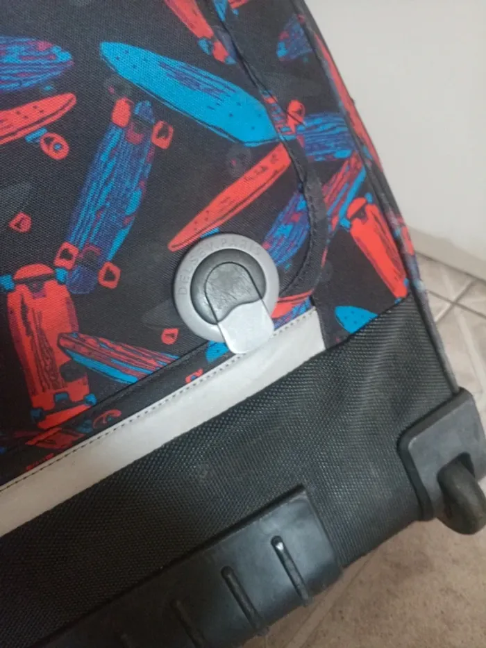 Cartable à roulettes+ sac à dîner - photo numéro 2
