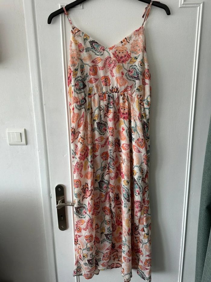 Robe longue à bretelles et motifs multicolores taille M - photo numéro 4