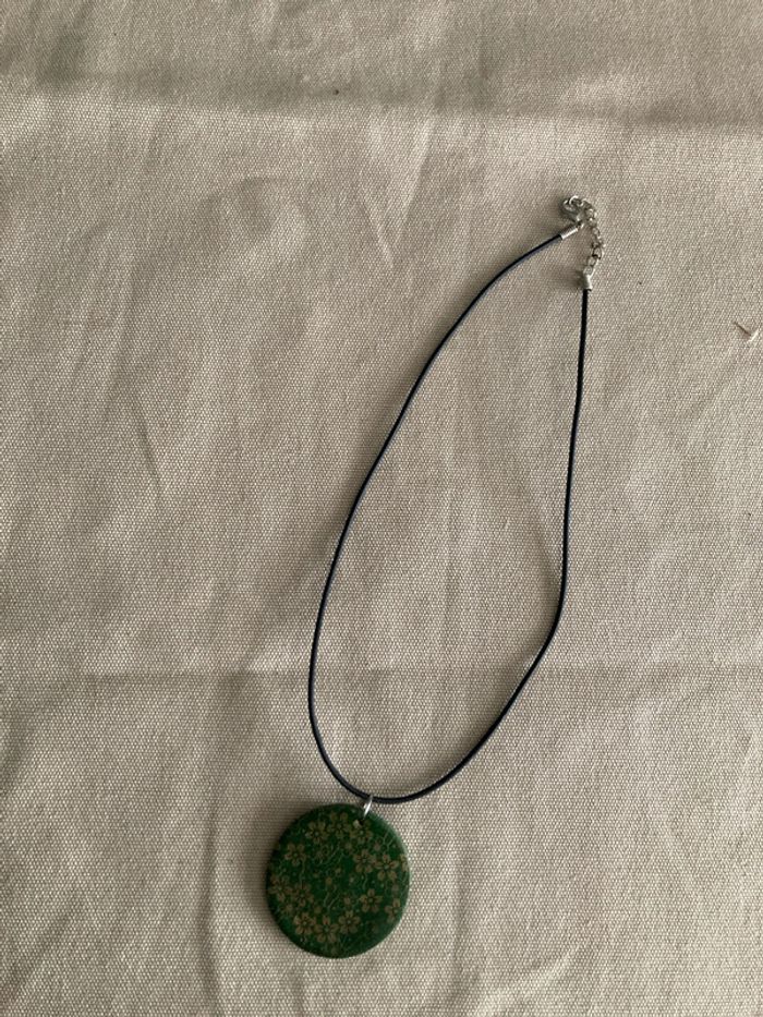 Collier pendentif - photo numéro 3