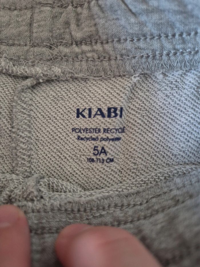 Short gris 5 ans kiabi - photo numéro 2