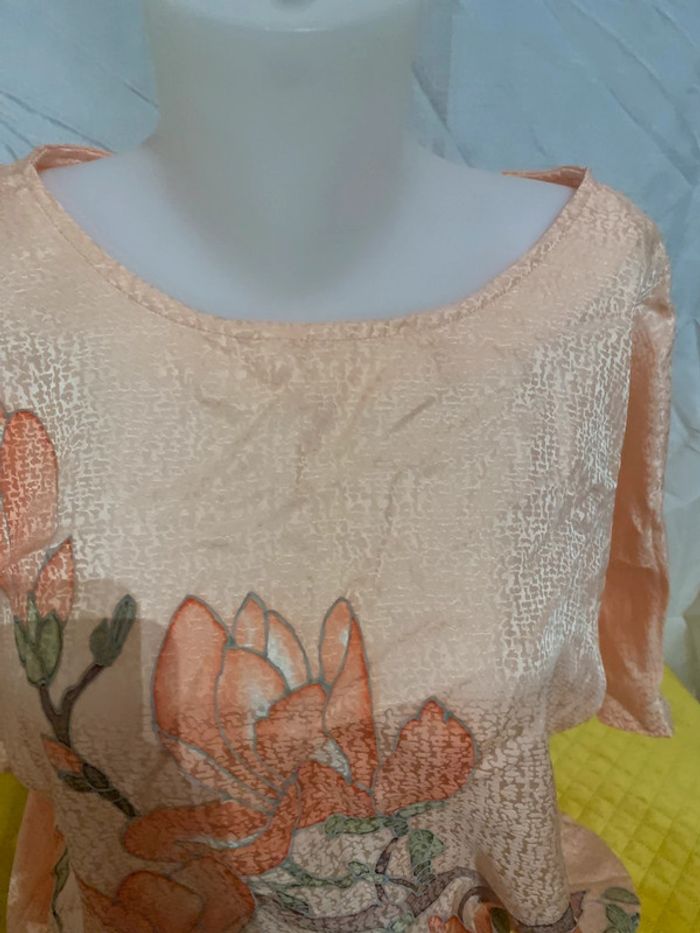 Blouse oversize saumon motif fleurs taille 44-46 100%soie naturelle - photo numéro 5