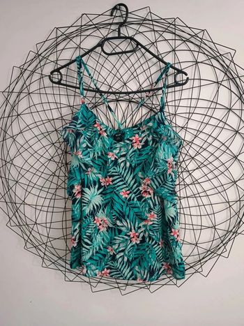 Débardeur fleuri taille M