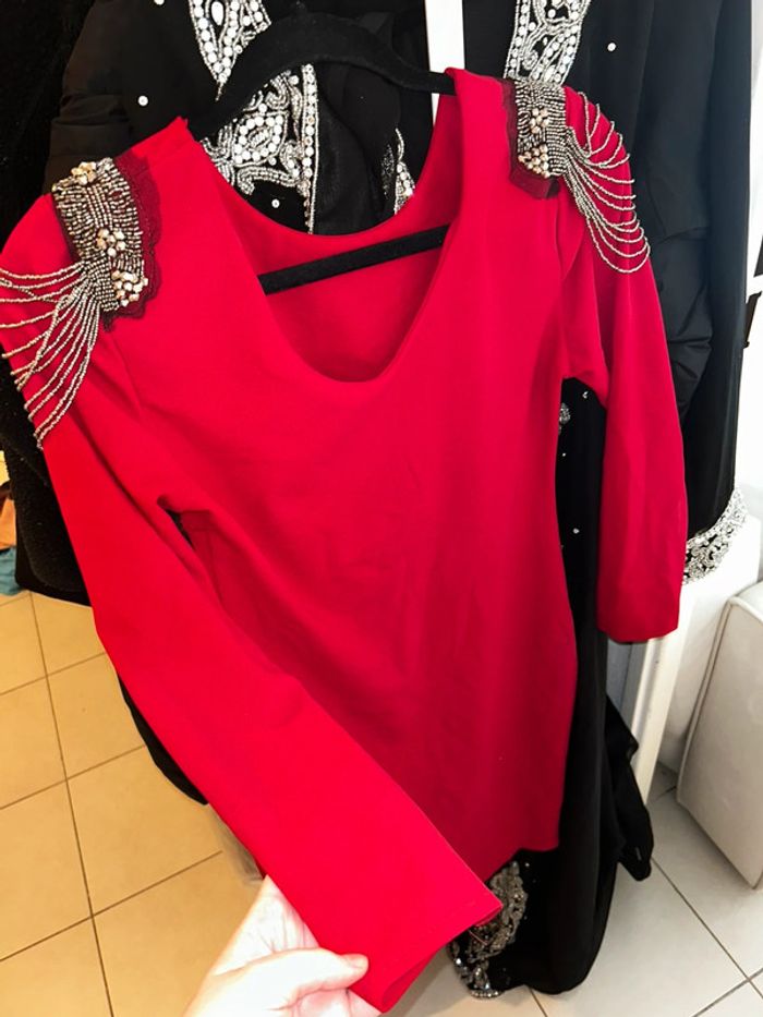 Robe rouge - photo numéro 2