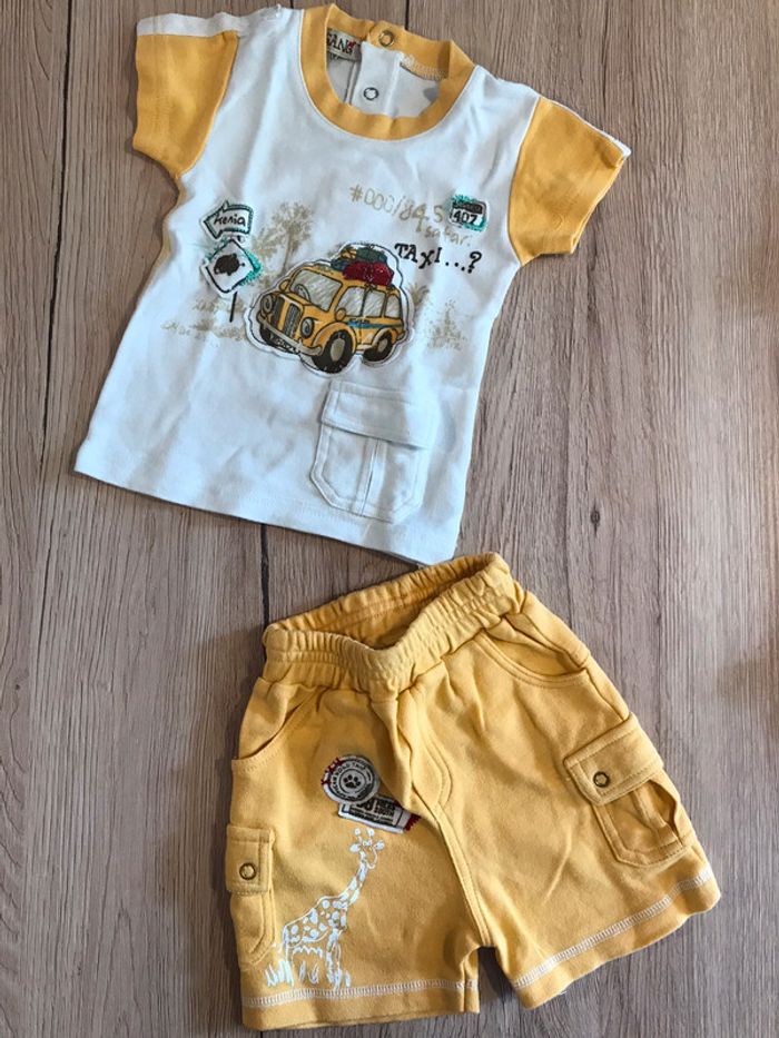 Ensemble tee-shirt / short