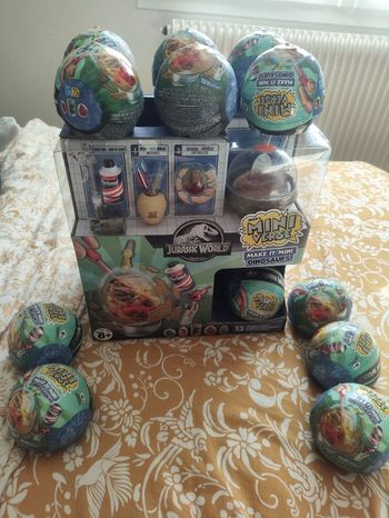 Miniverse make it mini Dinosaurs Jurassic World