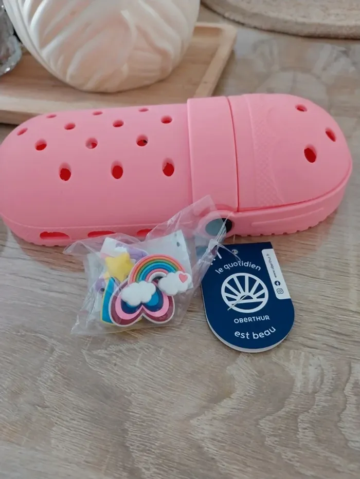 Trousse scolaire inspiration Crocs avec Charms