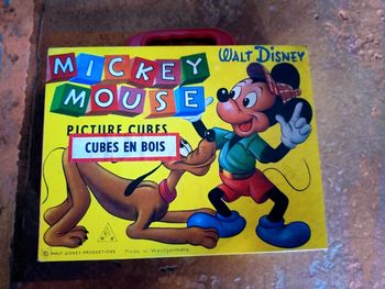 Jeu cubes Disney