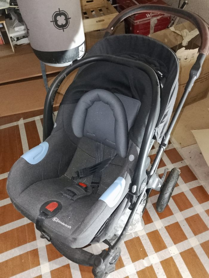 Poussette kindercraft XMoov trio combinée 3in1 noir