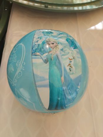 Ballon reine des neiges