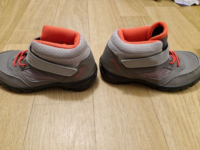 Chaussures de randonnées Décathlon 29 - photo numéro 2