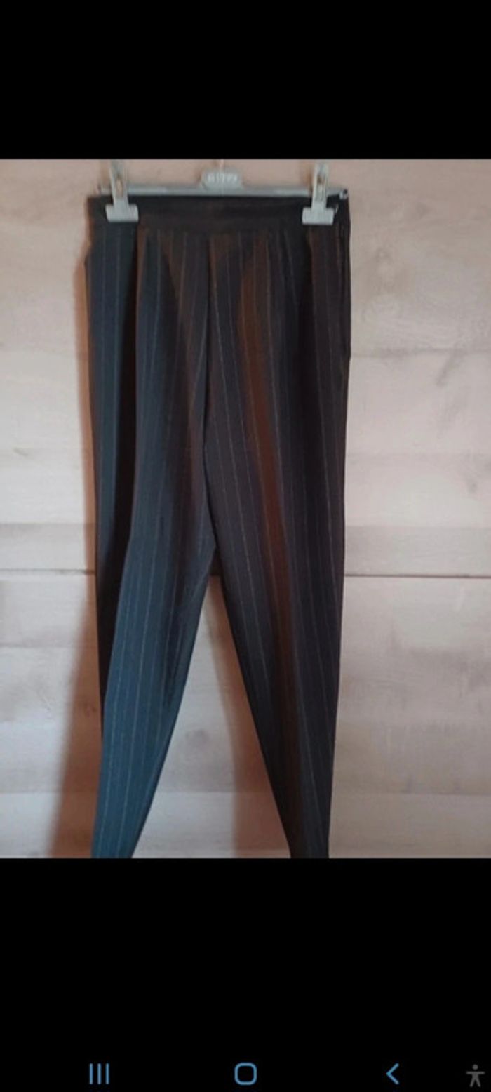 Tailleur pantalon Taille 38 état neuf - photo numéro 2