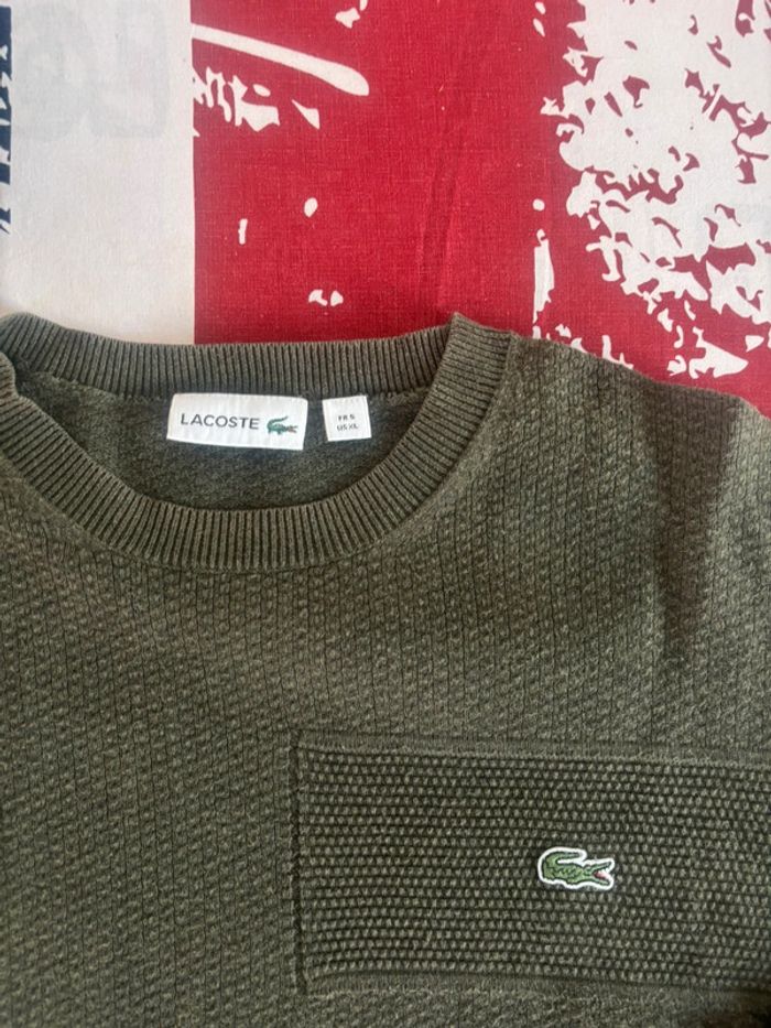 Pull Lacoste S/M vert kaki motif brodé - photo numéro 3