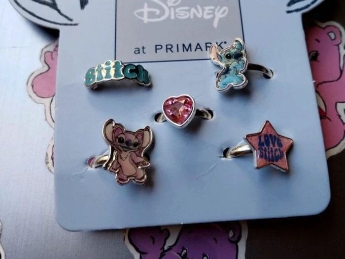 Lot bagues disney stitch