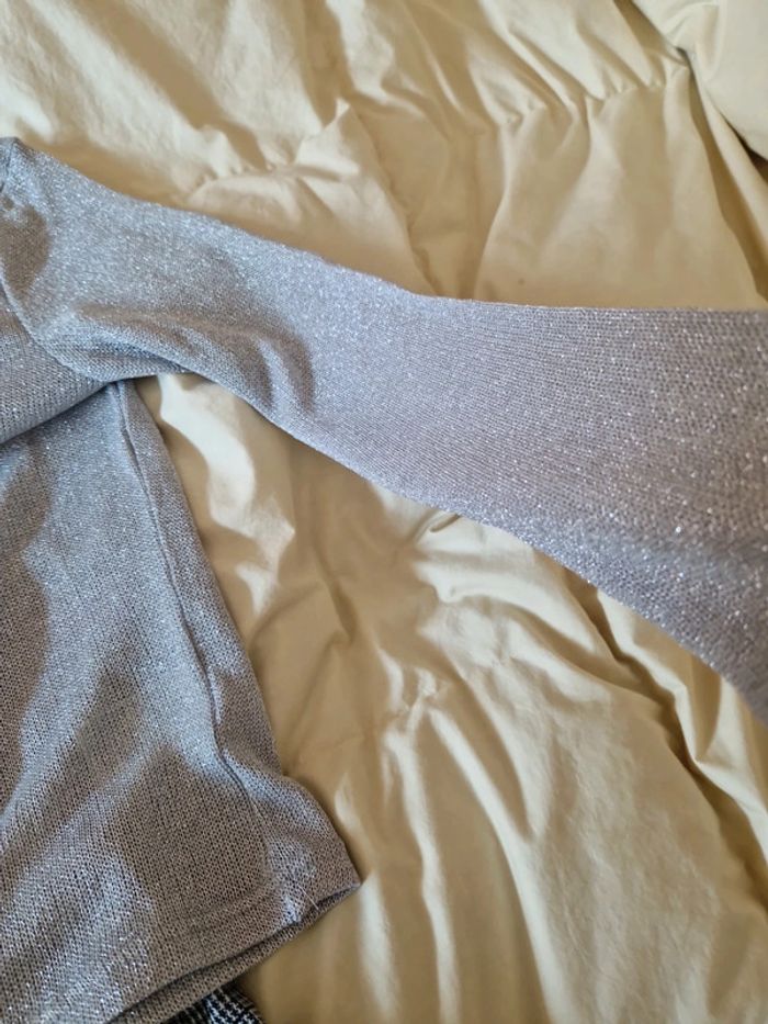 Pantalon neuf et pull. - photo numéro 9
