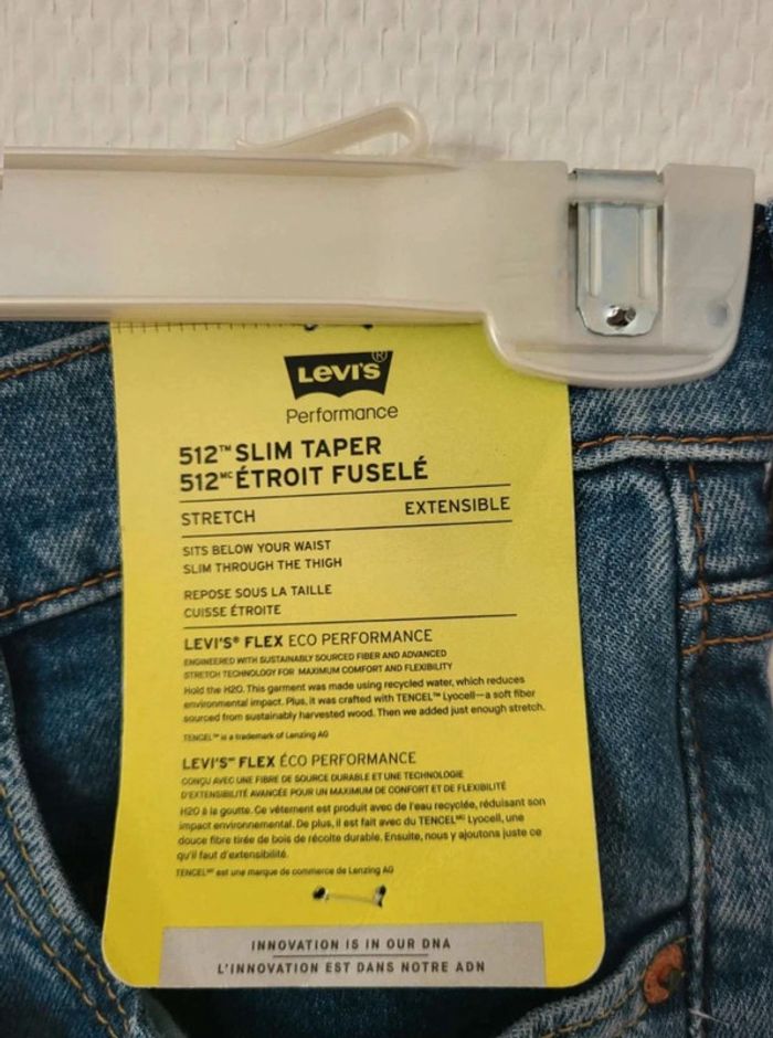 Jean levis Neuf 512 taille 38 - photo numéro 2