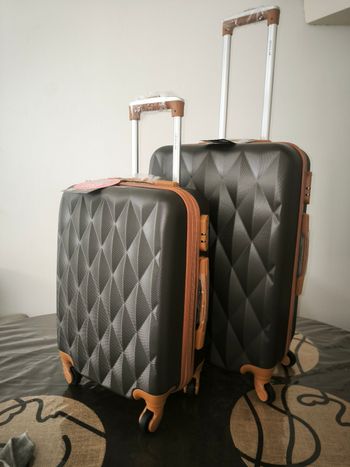 Lot de 2 valises abs