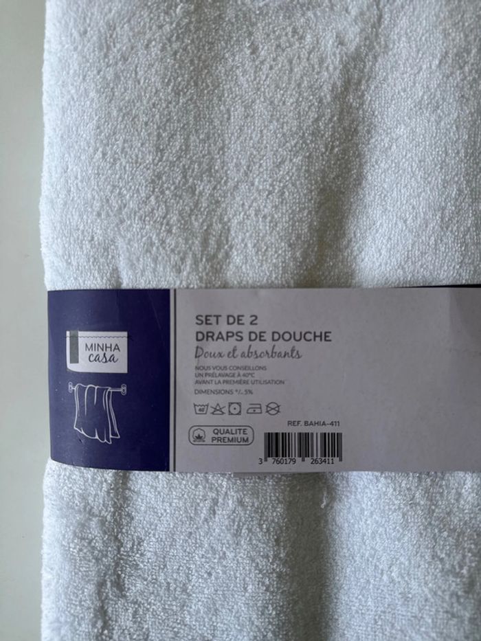 Set de 2 draps de douche blancs – Neufs – 65x135 cm & 70x140 cm - photo numéro 6