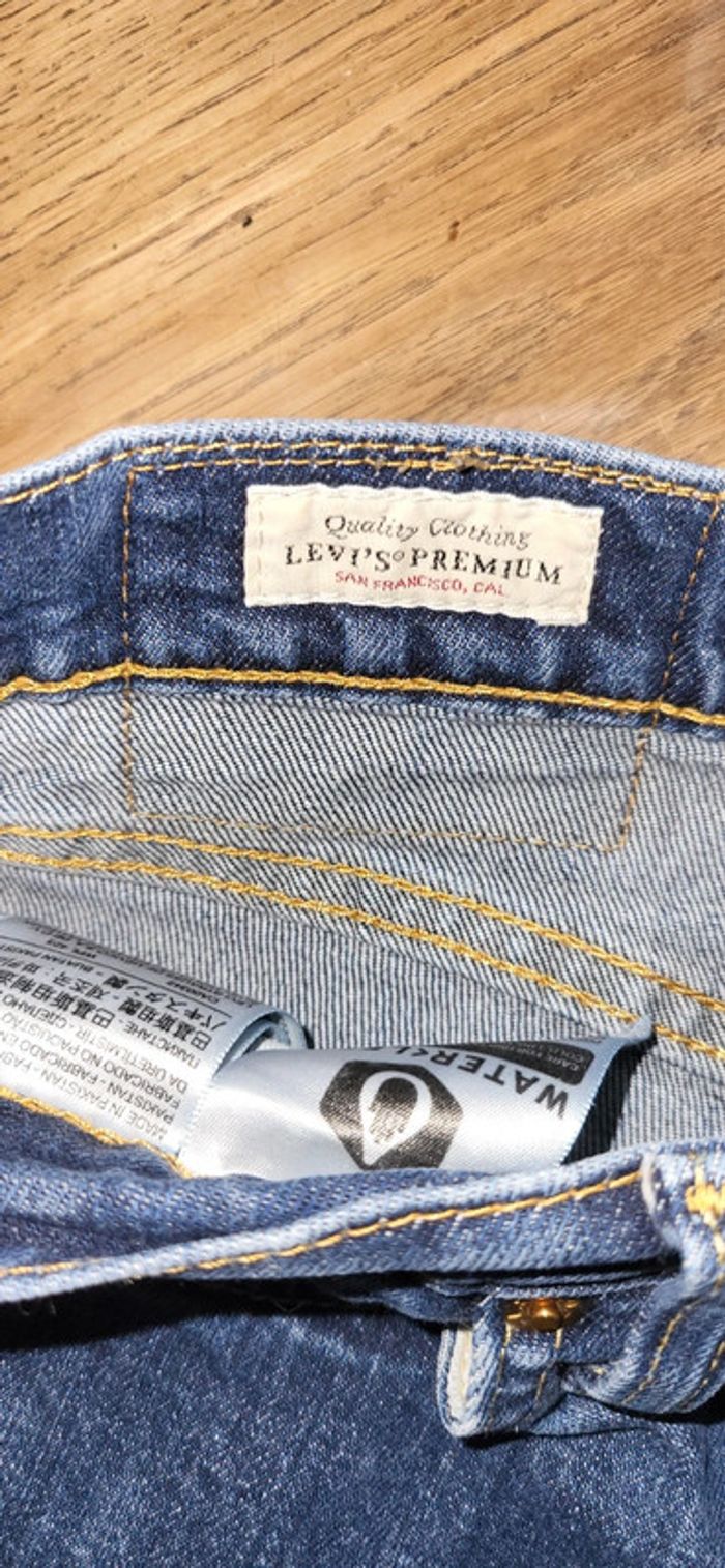 Jeans levi's prenium W32L32 - photo numéro 4