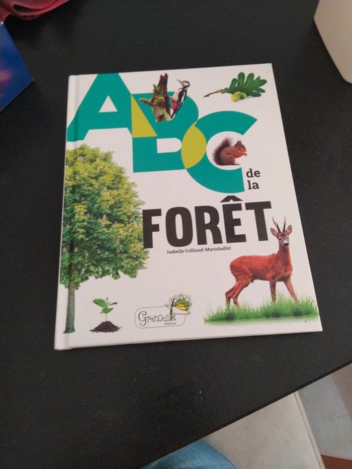 Livre ABC de la forêt