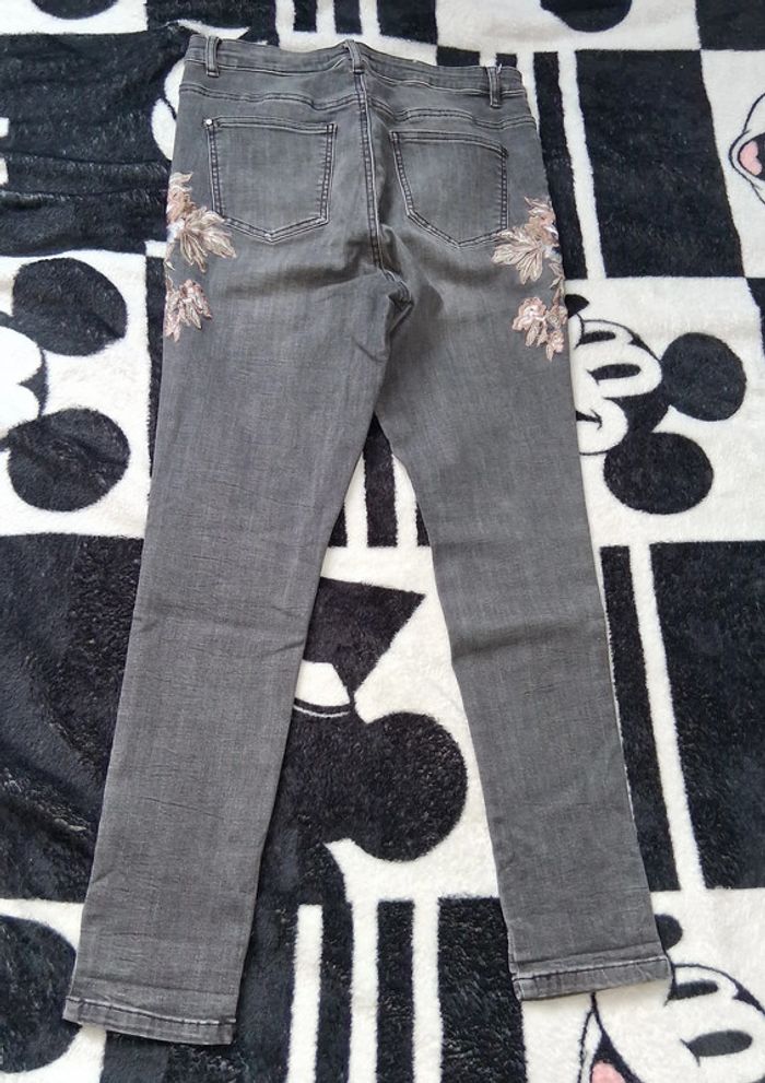 Jean Taille 42 - photo numéro 2
