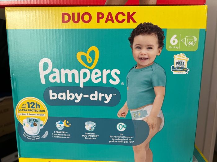 Duo pack Pampers baby dry taille 6 - photo numéro 1