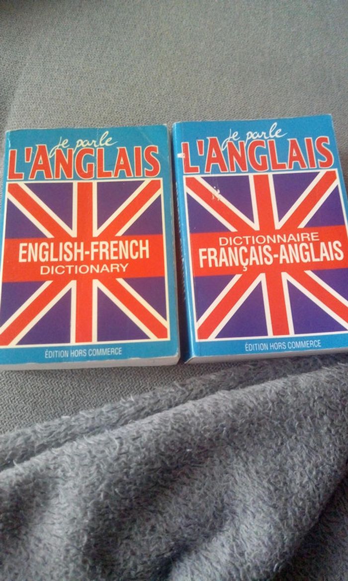 Petit dictionnaire Anglais-français et français-anglais