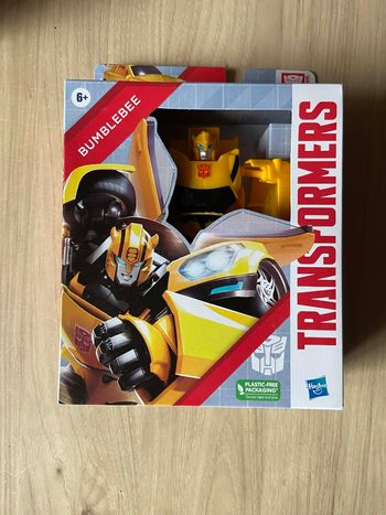 Figurine Hasbro Transformers Bumblebee 18 cm
Neuf
