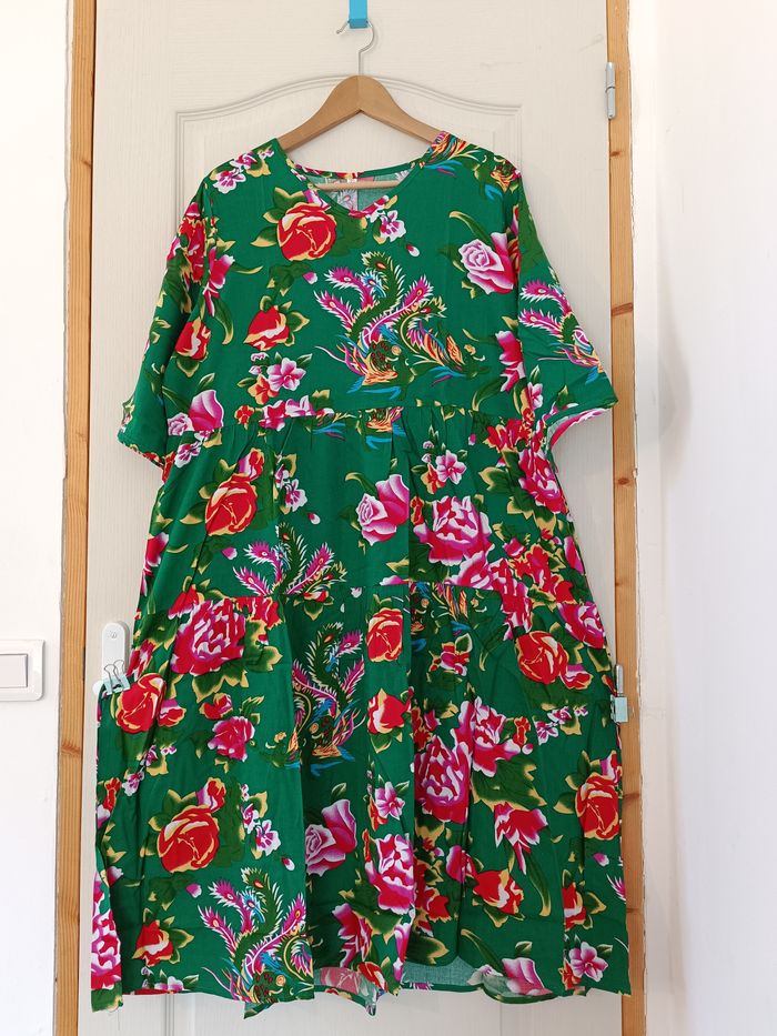 Robe floral vert rouge 46 3XL