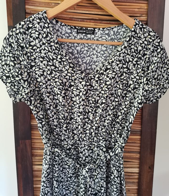 Robe XS - photo numéro 2