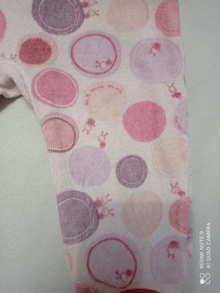 3 pyjamas - photo numéro 8