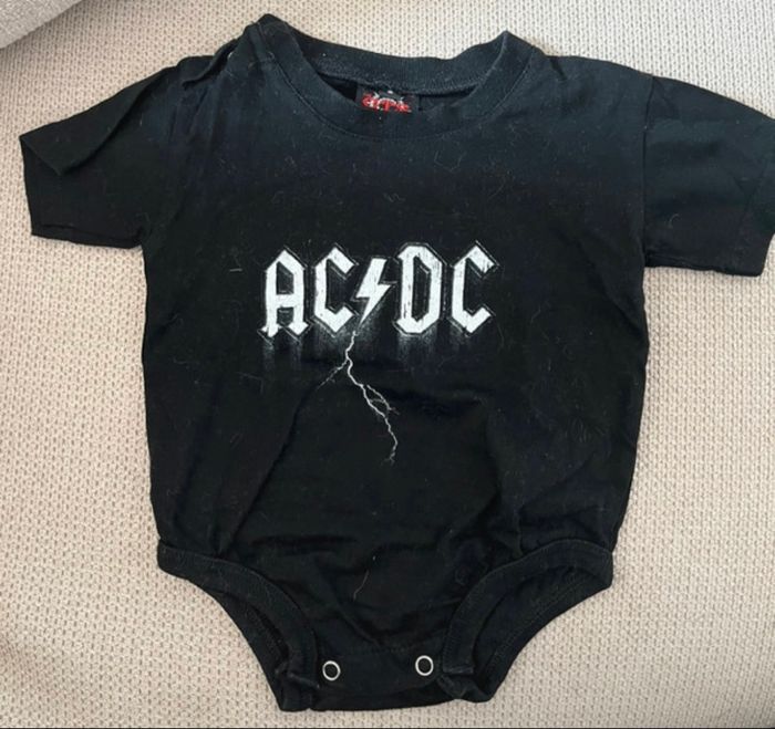 Body ACDC