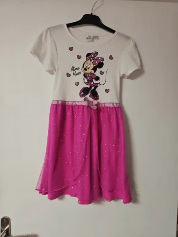 Robe Disney minnie 7/8 ans