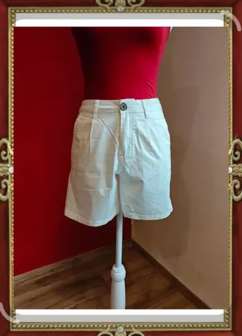 🌺Short en coton blanc avec pinces