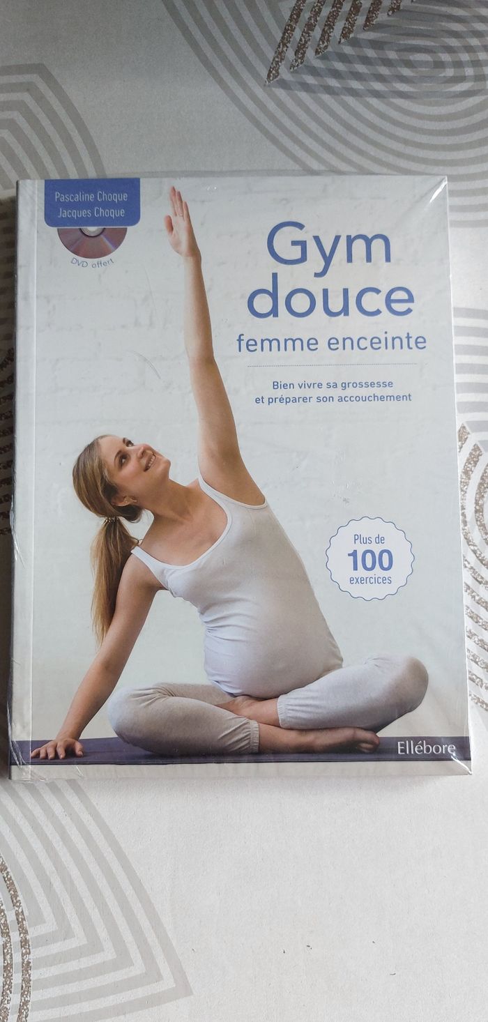 Gym douce femme enceinte