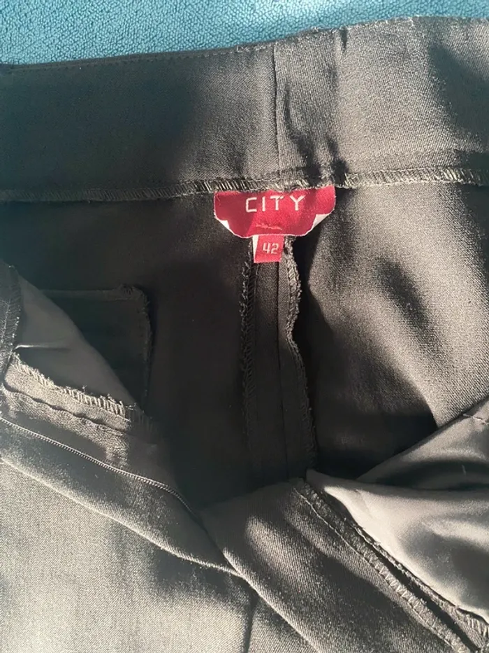 Pantalon femme taille 42 noir - photo numéro 2