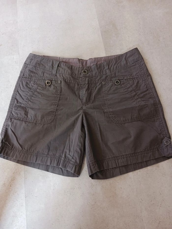 Short gris Taille 38 Esprit