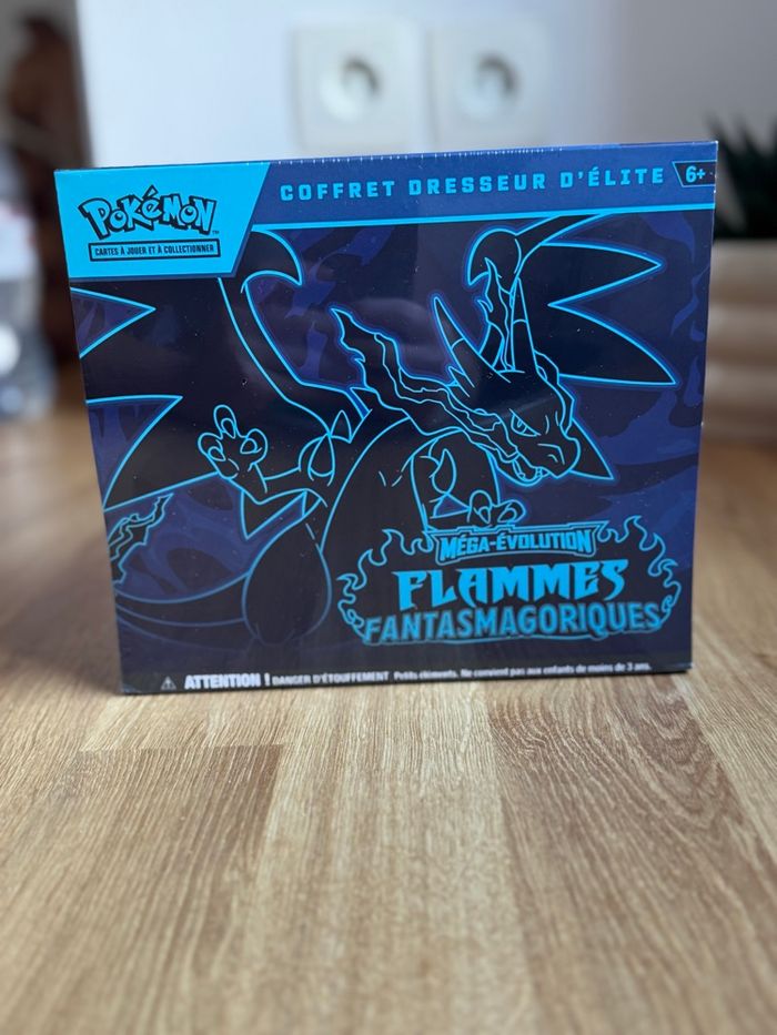 ETB Flammes fantasmagoriques ME2