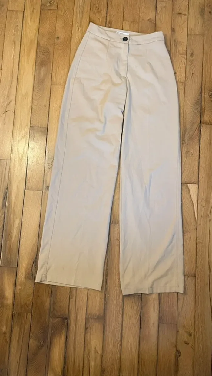 Pantalon Bershka beige