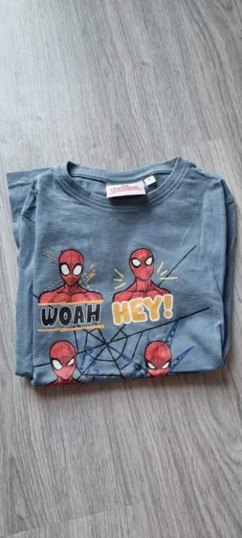 Tee-shirt ML neuf 8ans Spiderman