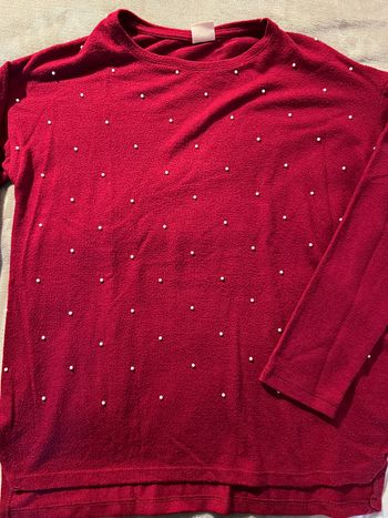 Pull Zara rouge à perle blanche