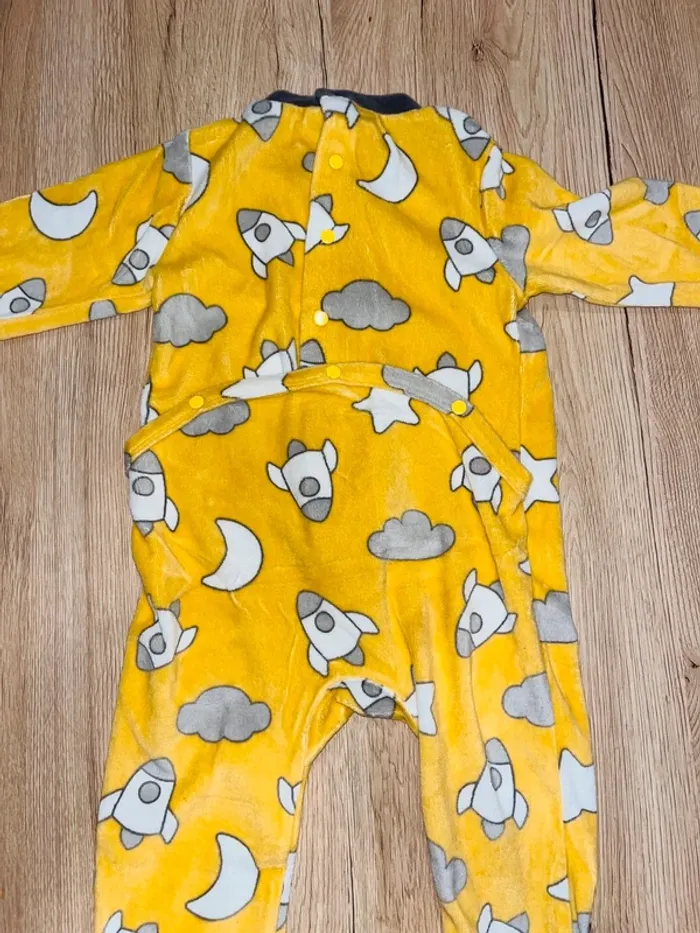 Pyjama 1 pièce 23 mois - photo numéro 2