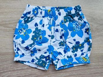 Short/ bloumer fleuri