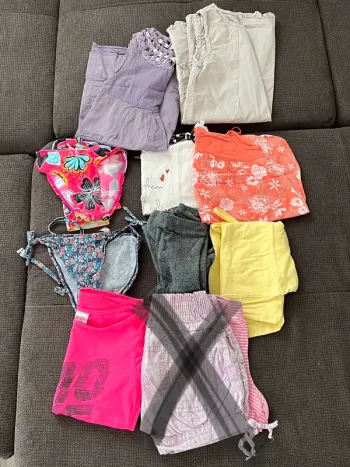 Lot de vêtements fille 4 ans
